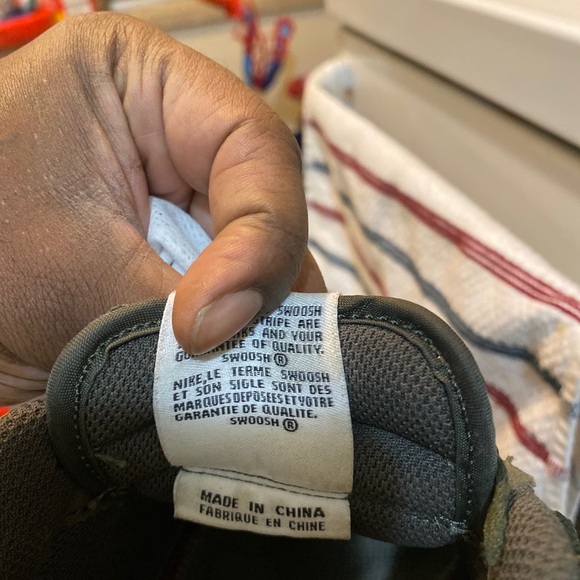 Army green Air Force ones - Picture 2 of 3